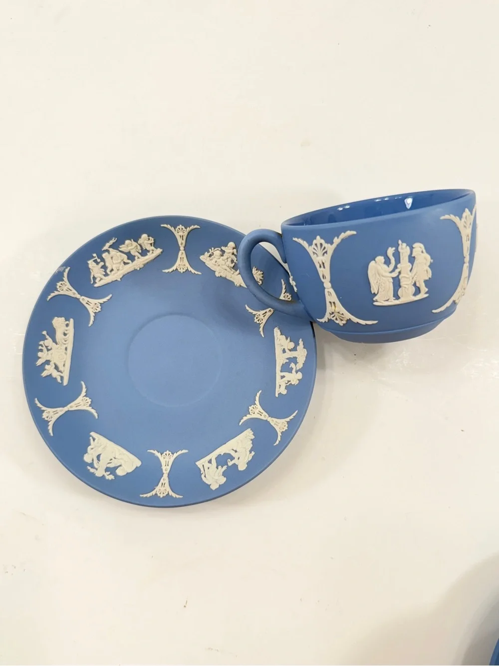 1953 Wedgwood Jasperware Teacup Cup & Saucer, Sacrifice Figures, Pale Blue‎ RARE